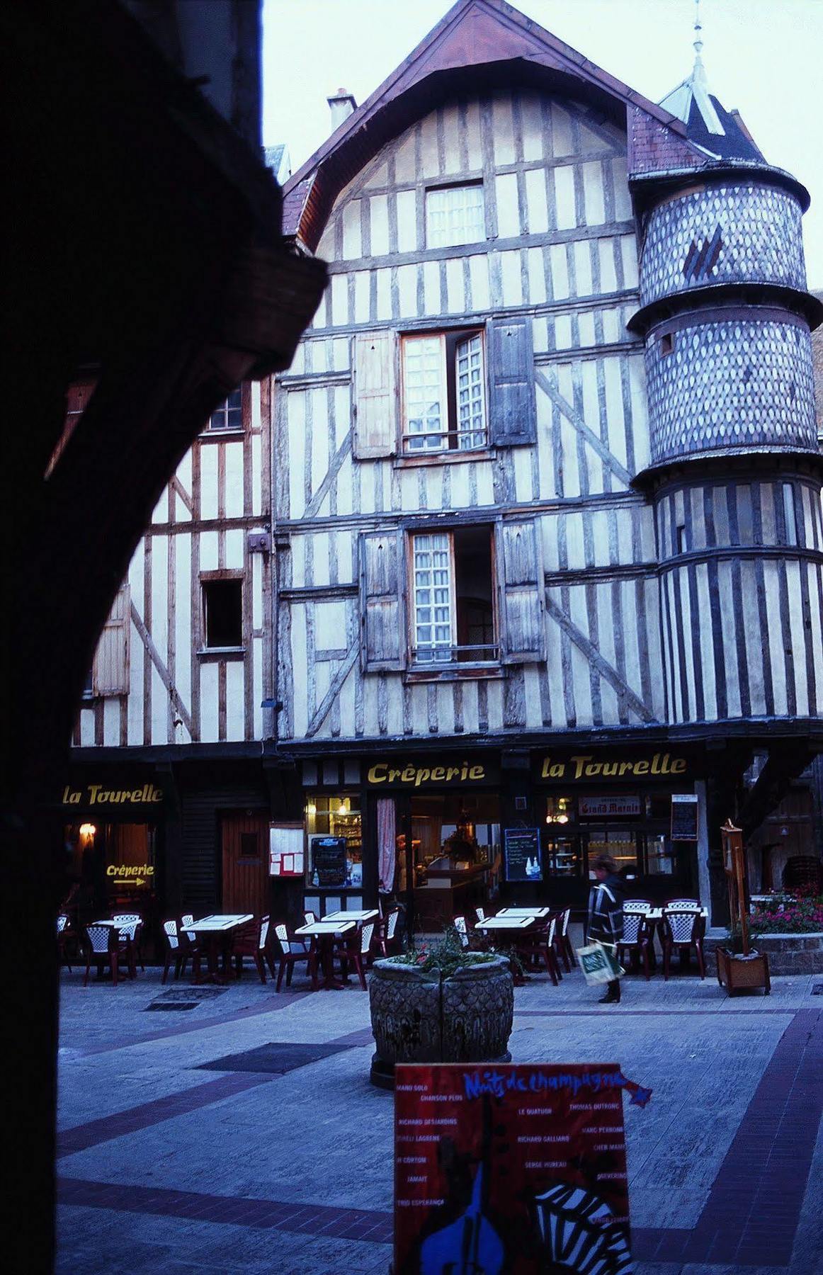 B&B Hotel Troyes Centre מראה חיצוני תמונה
